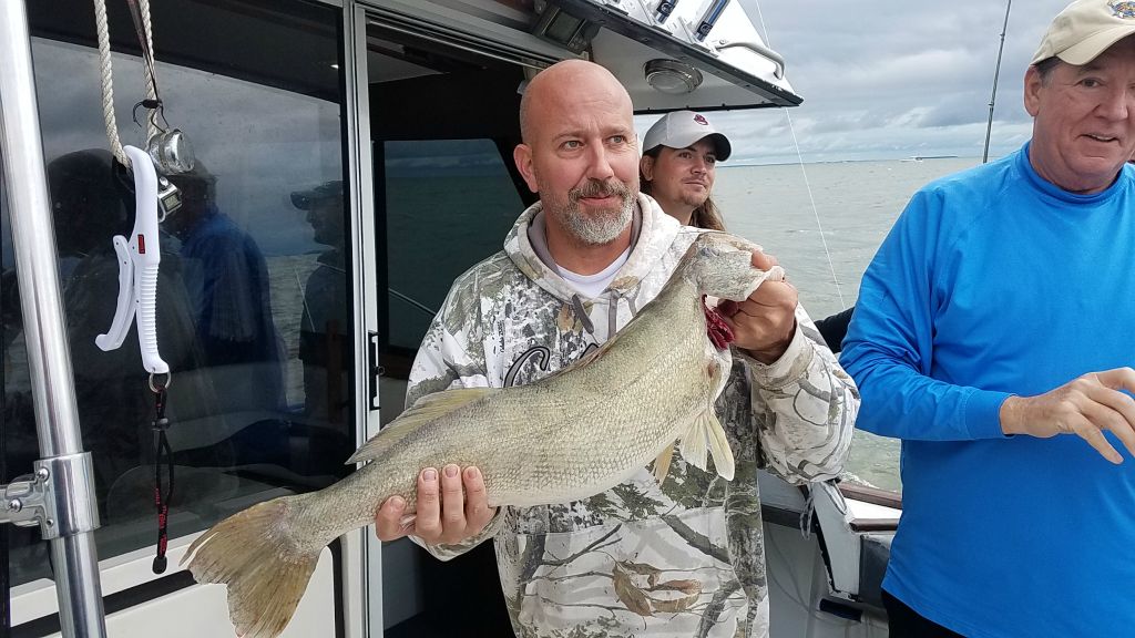 First fish of the day - 30" Fish Ohio !