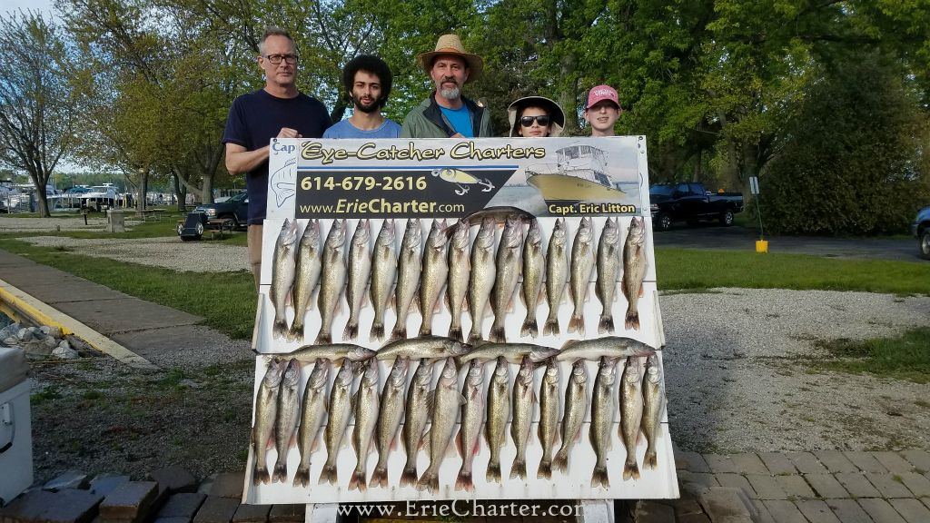 Lake Erie Fishing Charters - another awesome group, limit catch!